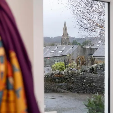 The Hideaway With Cosy Fireplace By Letmestay アンブルサイド