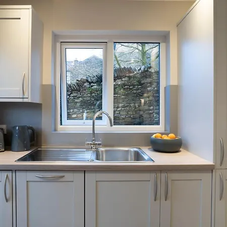 Apartment The Hideaway With Cosy Fireplace By Letmestay *